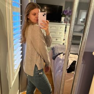 Saks Fifth Avenue 100% cashmere sweater